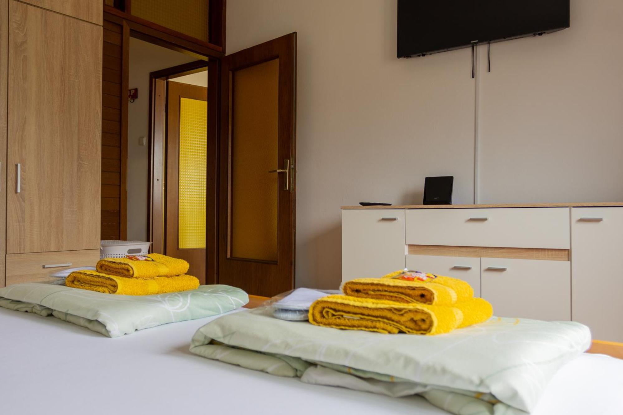 Sea View Retreat With 170Mbps Wifi And Sunny Balcony Apartment Kastav Exterior photo